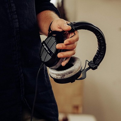 Beyerdynamic DT 990 PRO Black Limited Edition 80 Ohm - фото 93708